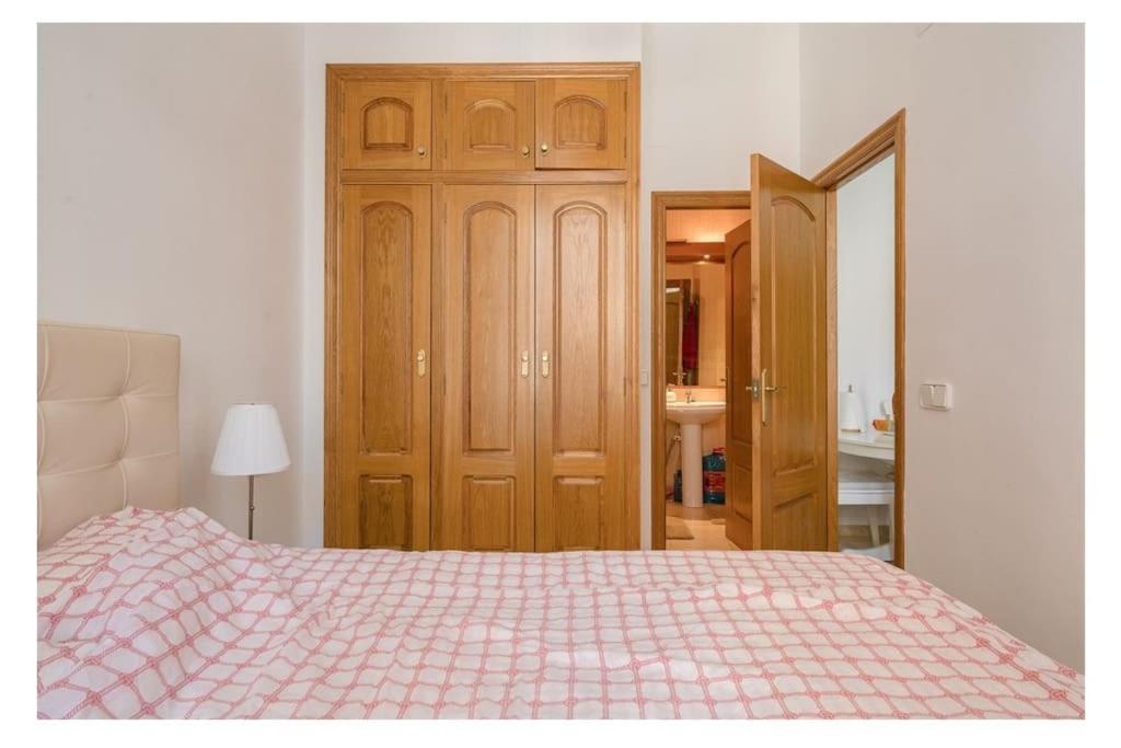 Apartamento Charming Flat At Historic Centre & Short Walk To